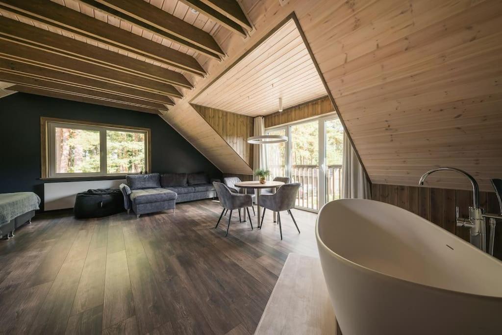 Villa Amberland Bernāti Esterno foto
